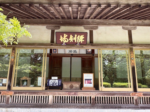 龍天井（持仏堂）